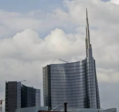 Pelli, Torre Unicredit.